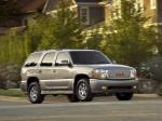 GMC Yukon Denali 2001 года